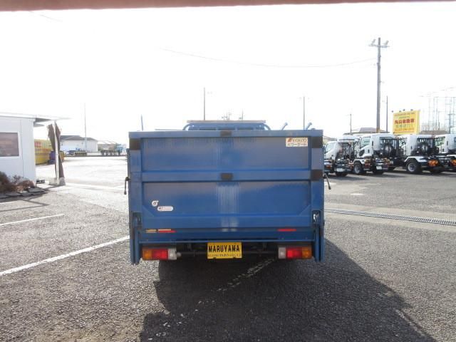 TOYOTA DYNA 2013 Image 31