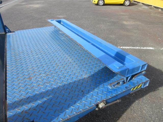 TOYOTA DYNA 2013 Image 31