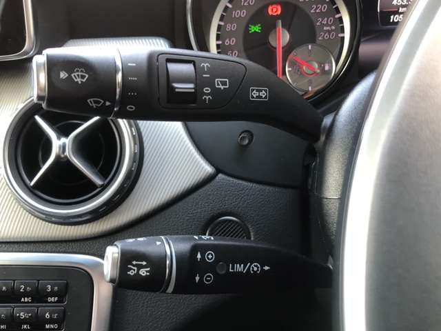 MERCEDES BENZ GLA CL 2015 Image 31