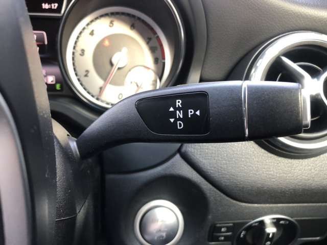 MERCEDES BENZ GLA CL 2015 Image 31