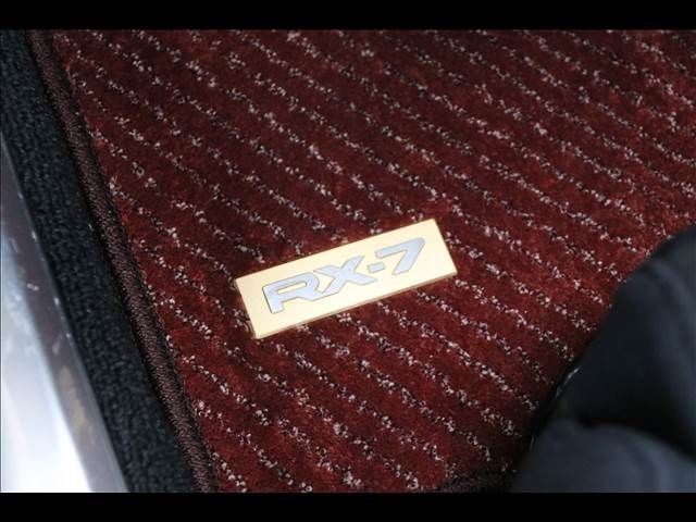 MAZDA RX-7 1993 Image 31