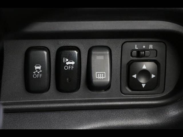 MITSUBISHI I-MIEV 2011 Image 31