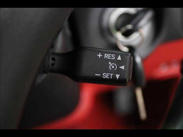 TOYOTA LEXUS SC430 2005 Image 31