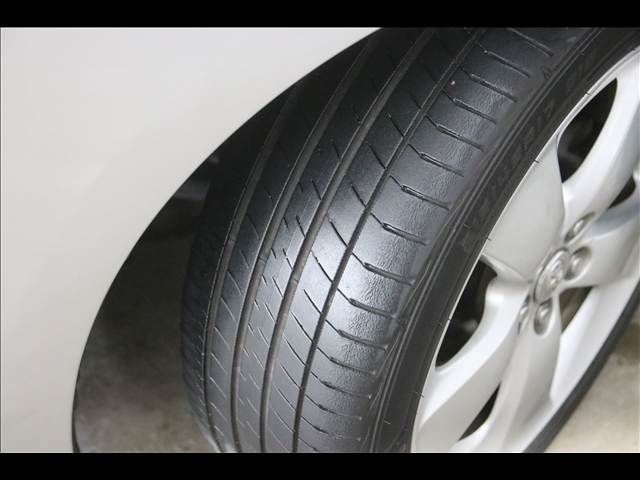 TOYOTA PRIUS 2012 Image 31