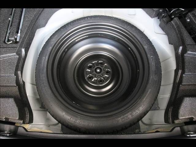 TOYOTA PRIUS 2017 Image 31