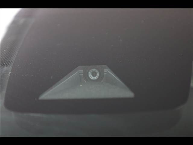 TOYOTA PRIUS PHV 2017 Image 31