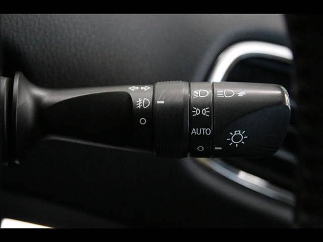 TOYOTA PRIUS PHV 2017 Image 31