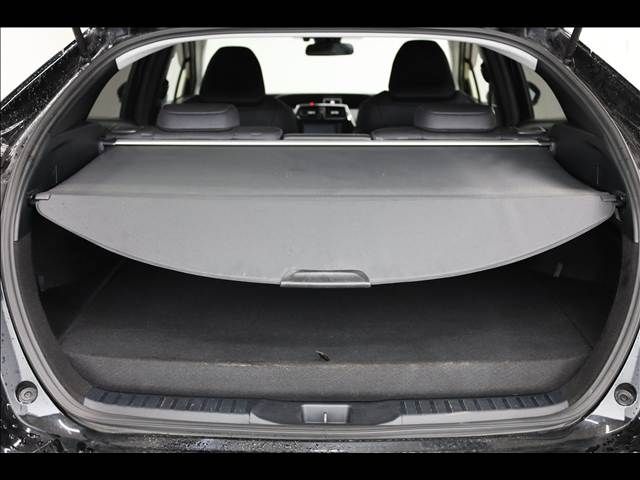 TOYOTA PRIUS PHV 2017 Image 31