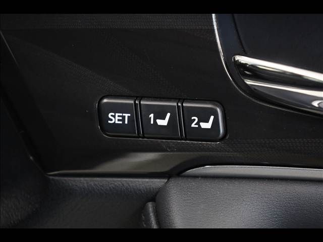 TOYOTA CROWN SEDAN HYBRID 2013 Image 31