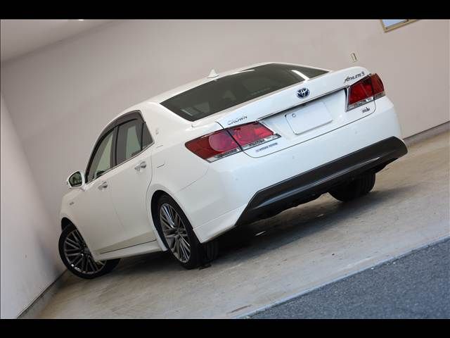 TOYOTA CROWN SEDAN HYBRID 2013 Image 31