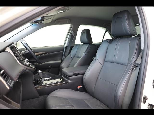 TOYOTA CROWN SEDAN HYBRID 2013 Image 31