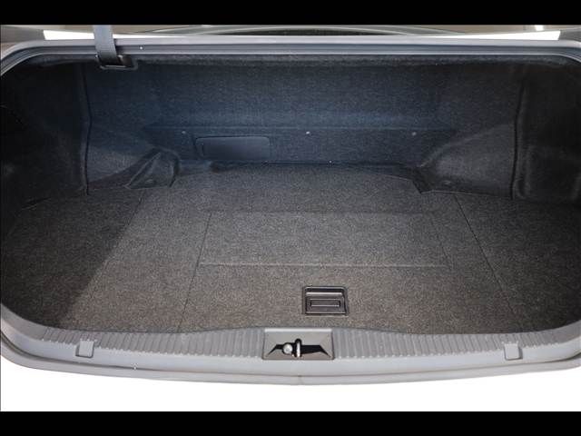 TOYOTA CROWN SEDAN HYBRID 2013 Image 31