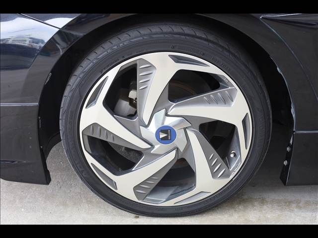 TOYOTA PRIUS PHV 2017 Image 31