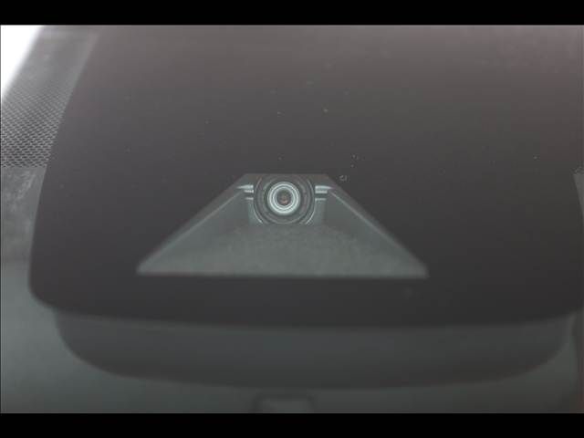 TOYOTA PRIUS PHV 2017 Image 31