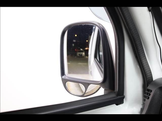 MITSUBISHI MINICAB-MIEV 2021 Image 31