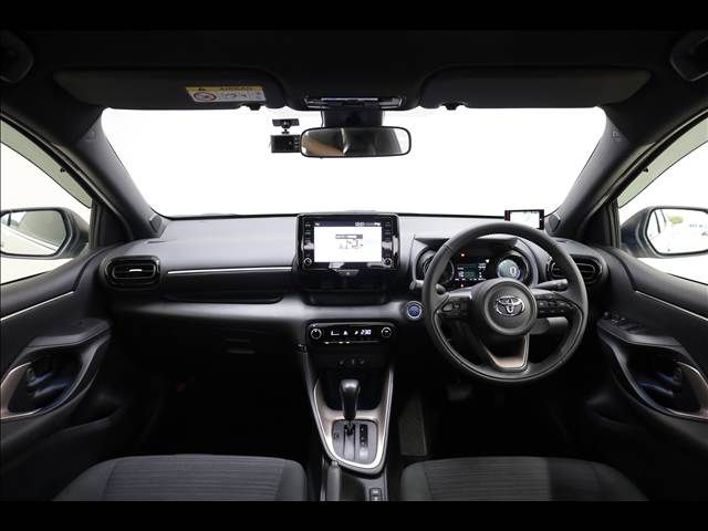 TOYOTA YARIS HYBRID 2020 Image 31