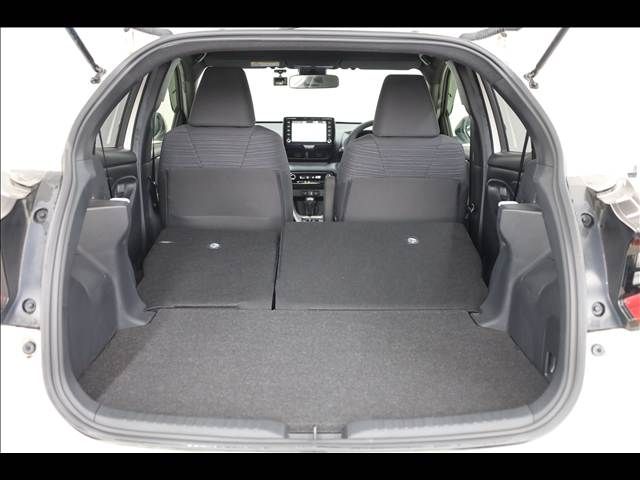 TOYOTA YARIS HYBRID 2020 Image 31