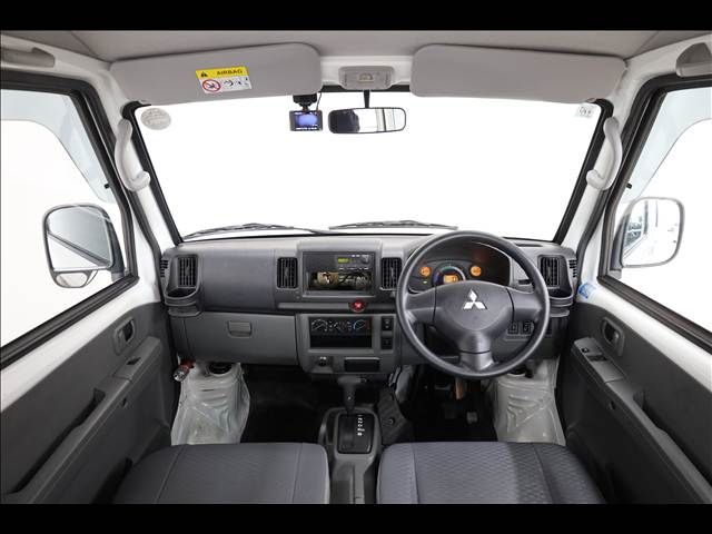 MITSUBISHI MINICAB-MIEV 2020 Image 31