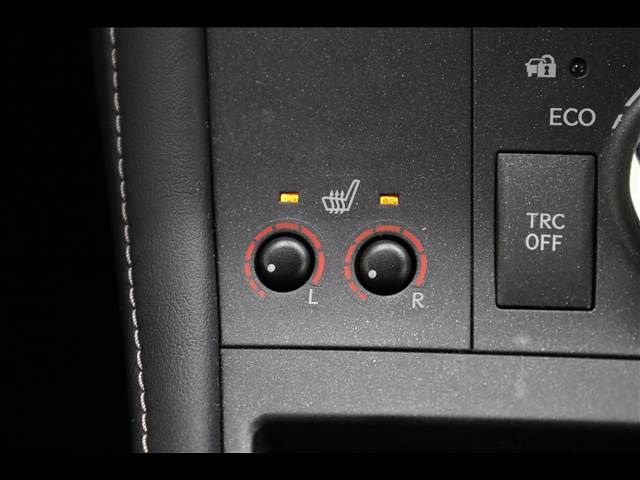 TOYOTA LEXUS CT200H 2014 Image 31