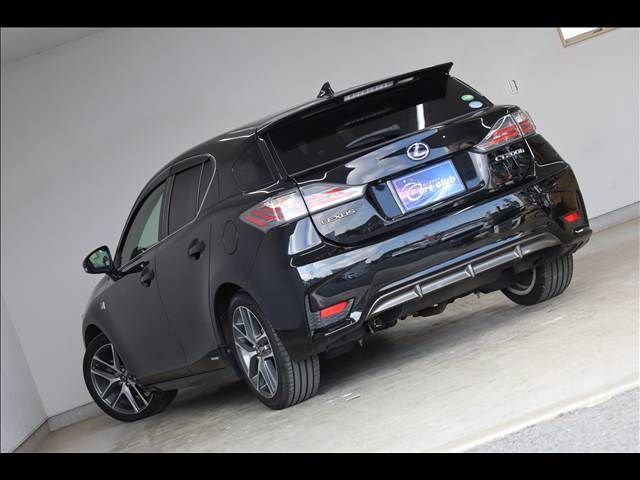 TOYOTA LEXUS CT200H 2014 Image 31