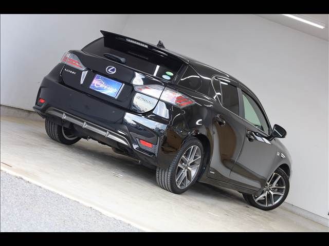 TOYOTA LEXUS CT200H 2014 Image 31