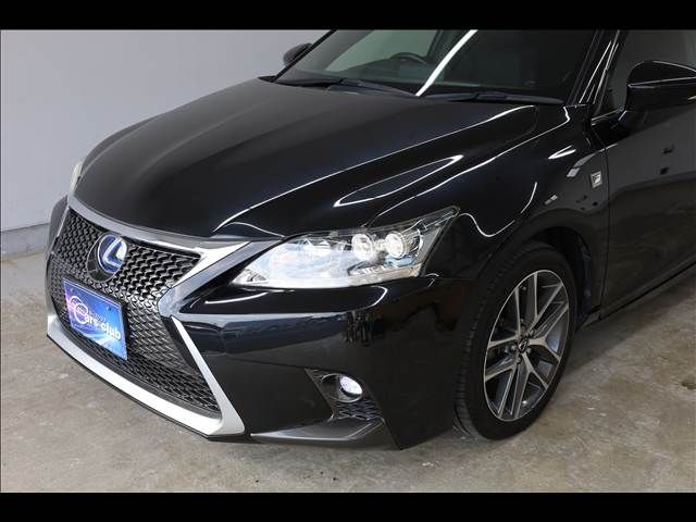 TOYOTA LEXUS CT200H 2014 Image 31