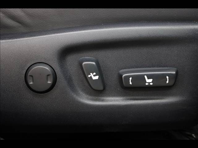 TOYOTA PRIUS 2013 Image 31