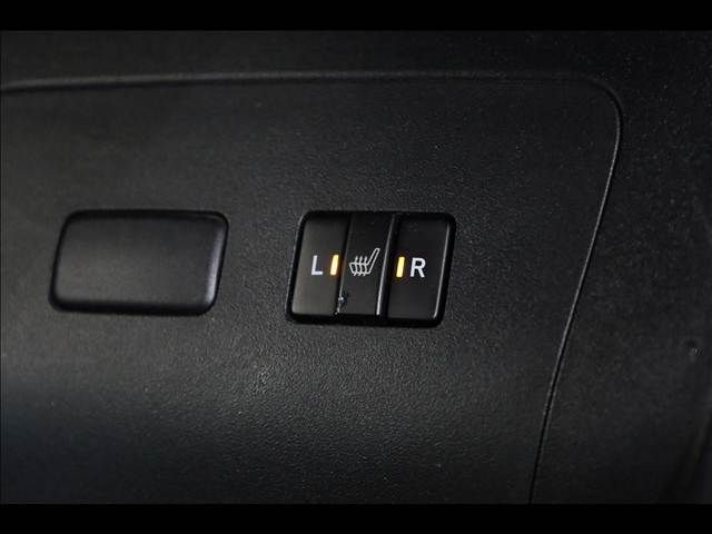 TOYOTA PRIUS 2013 Image 31