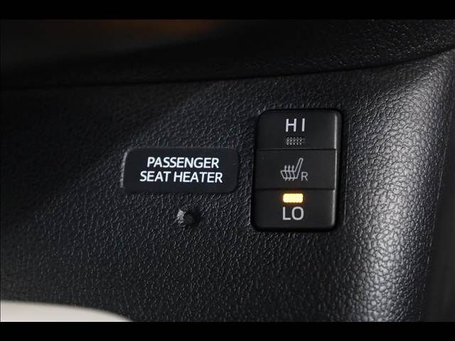 TOYOTA PRIUS 2016 Image 31