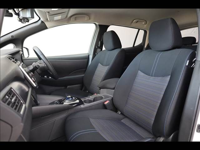 NISSAN LEAF 2023 Image 31