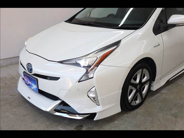 TOYOTA PRIUS 2016 Image 31