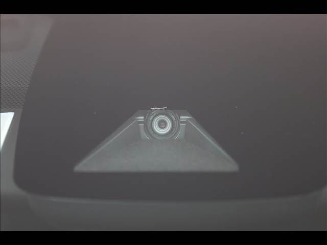 TOYOTA PRIUS PHV 2020 Image 31