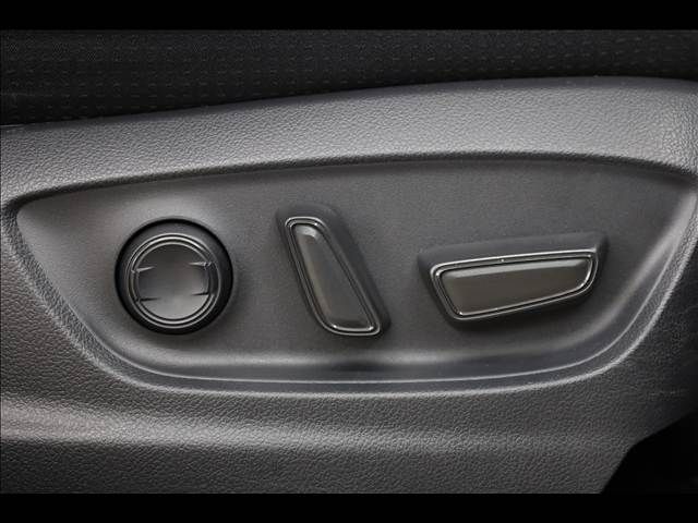 TOYOTA PRIUS PHV 2020 Image 31