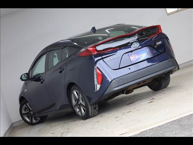 TOYOTA PRIUS PHV 2020 Image 31