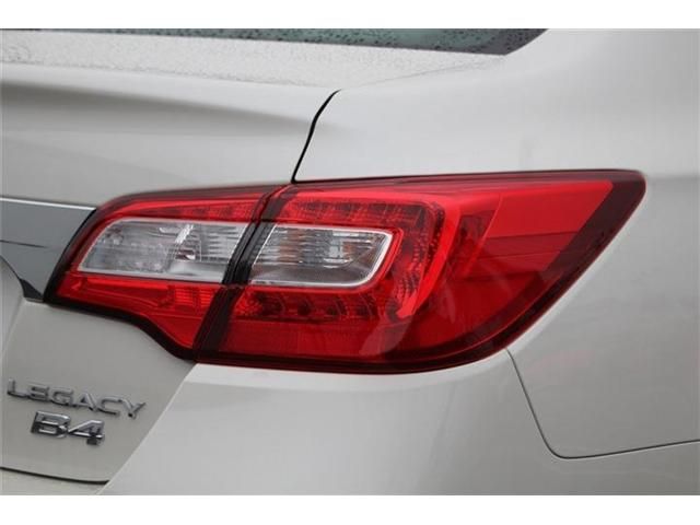 SUBARU LEGACY B4 2017 Image 31