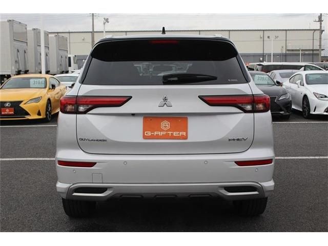 MITSUBISHI OUTLANDER PHEV 2022 Image 31