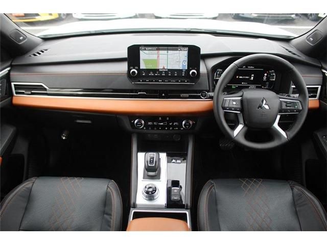 MITSUBISHI OUTLANDER PHEV 2022 Image 31
