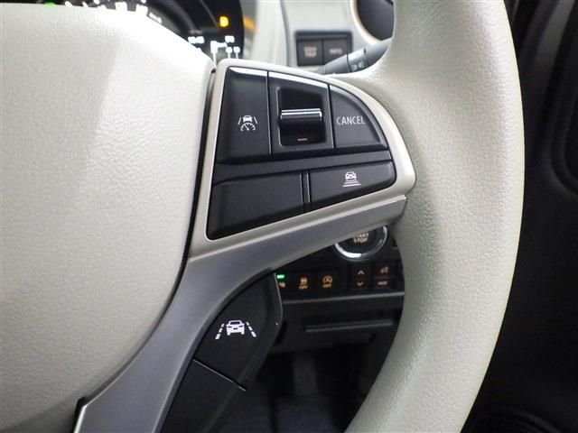 SUZUKI WAGON R SMILE 4WD 2025 Image 31