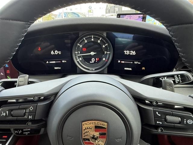 PORSCHE 911 2024 Image 31