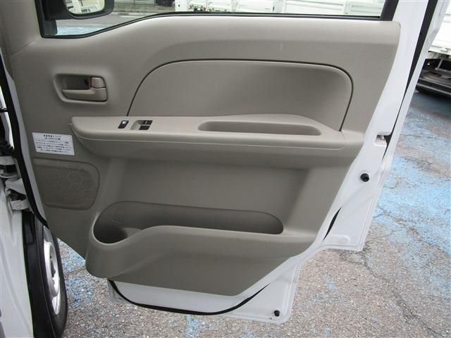 NISSAN NV100 CLIPPER 2021 Image 31