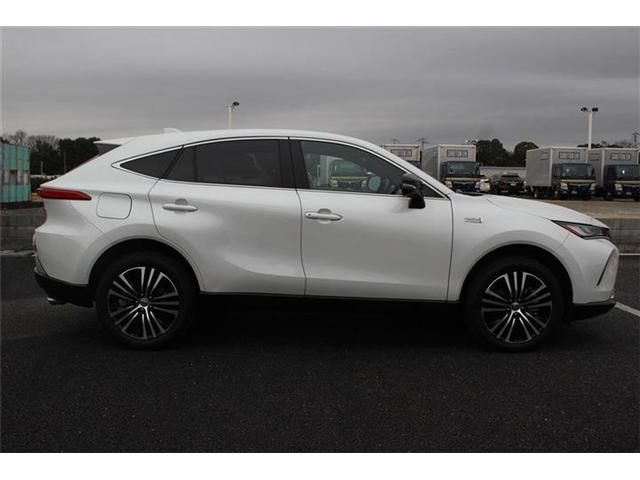 TOYOTA HARRIER PHEV 2023 Image 31