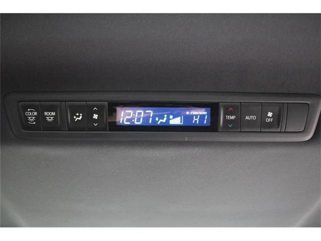 TOYOTA ALPHARD HYBRID 4WD 2022 Image 31