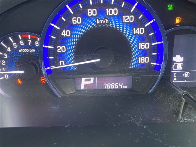 SUZUKI SOLIO BANDIT 4WD 2013 Image 31