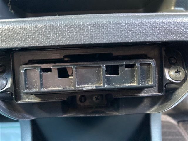 SUZUKI SOLIO BANDIT 4WD 2013 Image 31