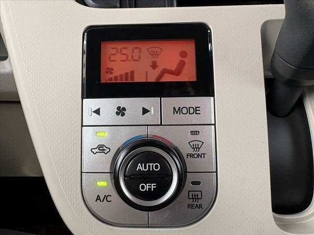 DAIHATSU MOVE 2017 Image 31