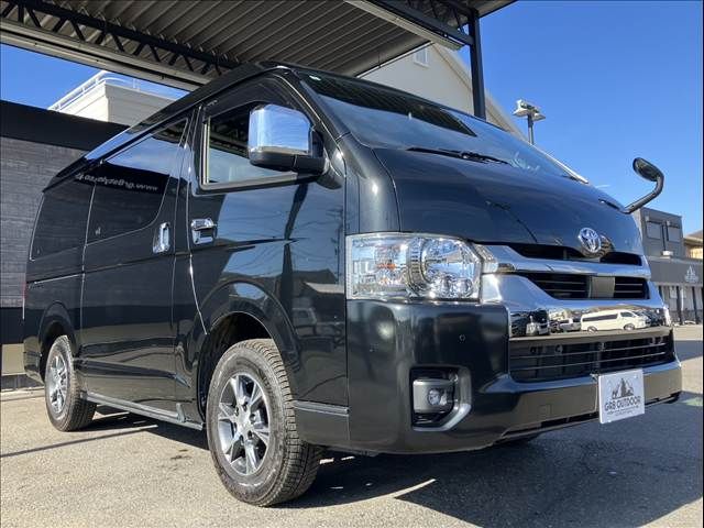 TOYOTA HIACE VAN 4WD 2023 Image 31
