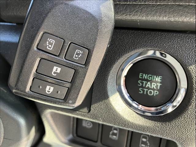 TOYOTA HIACE VAN 4WD 2023 Image 31