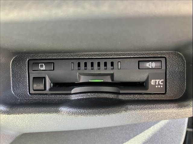 TOYOTA HIACE VAN 4WD 2023 Image 31