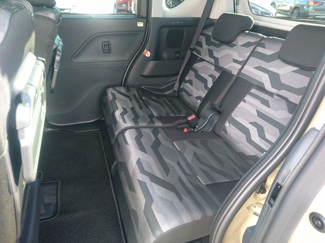 DAIHATSU TANTO 2024 Image 31