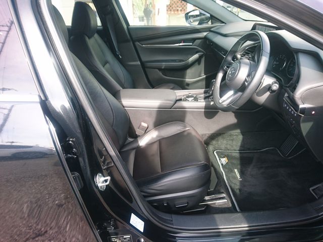 MAZDA 3 FASTBACK 2021 Image 31